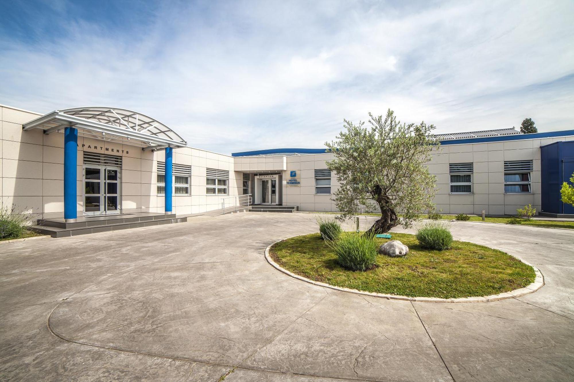 Hotel Terminus Podgorica Exterior photo