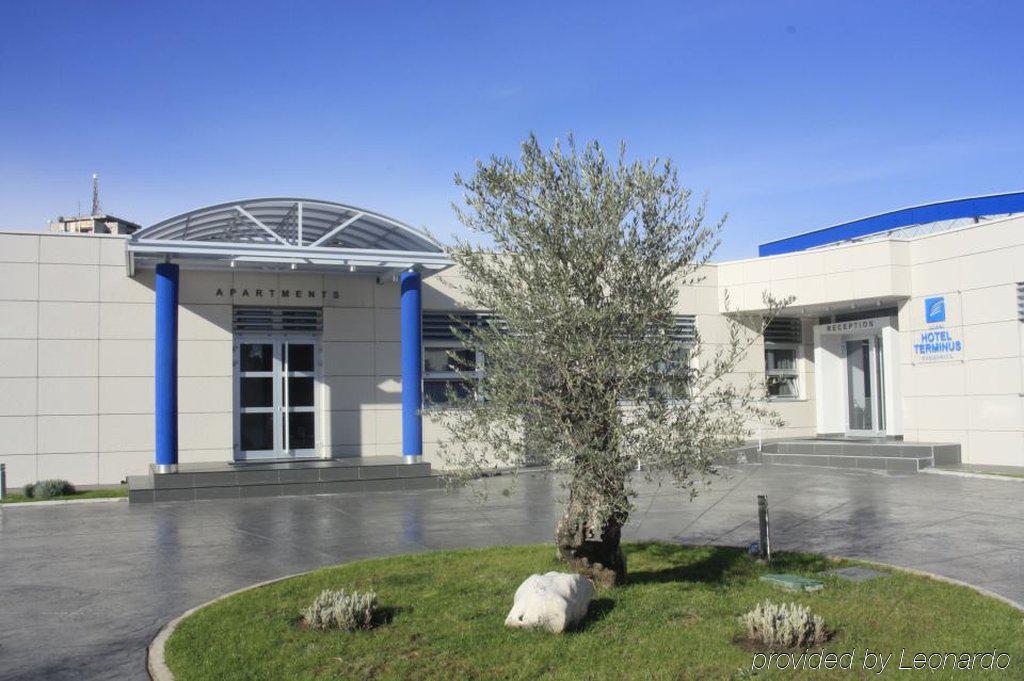Hotel Terminus Podgorica Exterior photo
