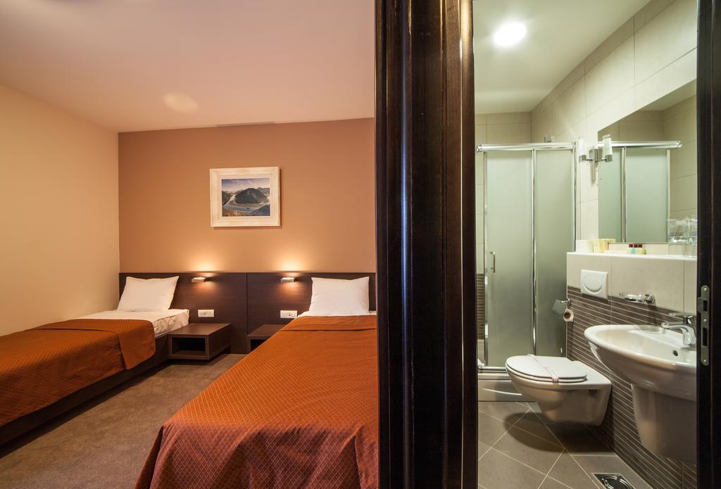 Hotel Terminus Podgorica Room photo